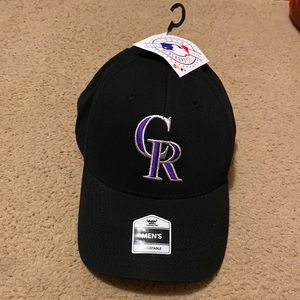 Colorado Rockies baseball hat.